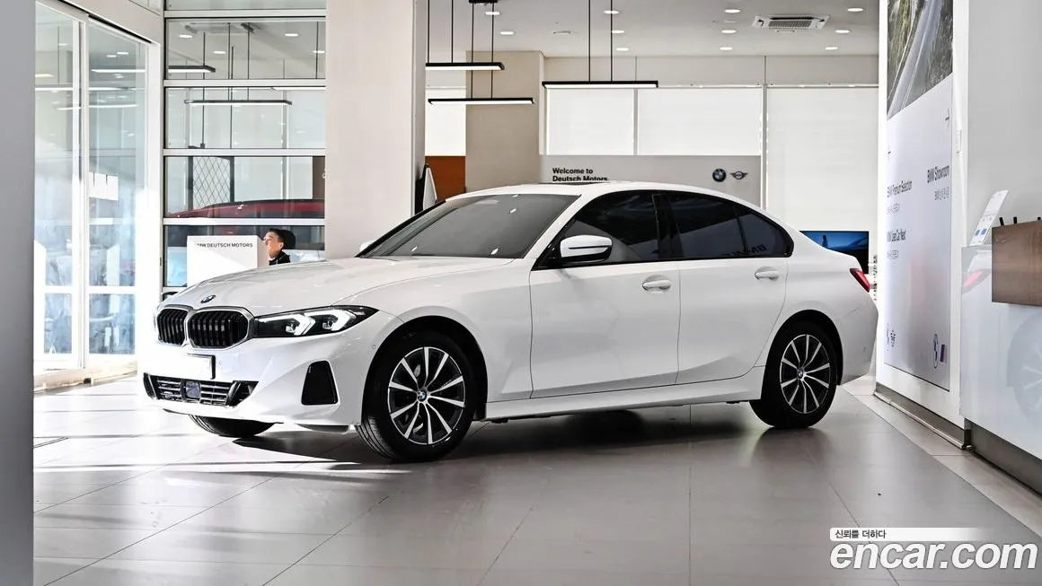 BMW 3-Series 2023 из KR, фото 1