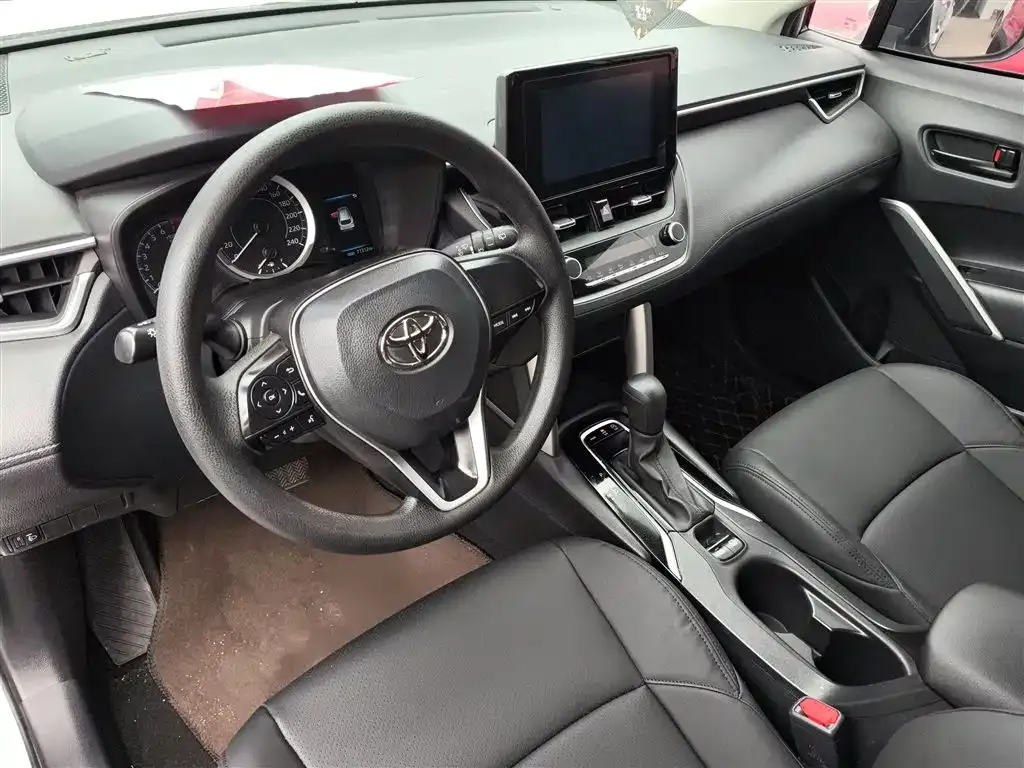 Toyota Frontlander 2022 из CN, фото 10