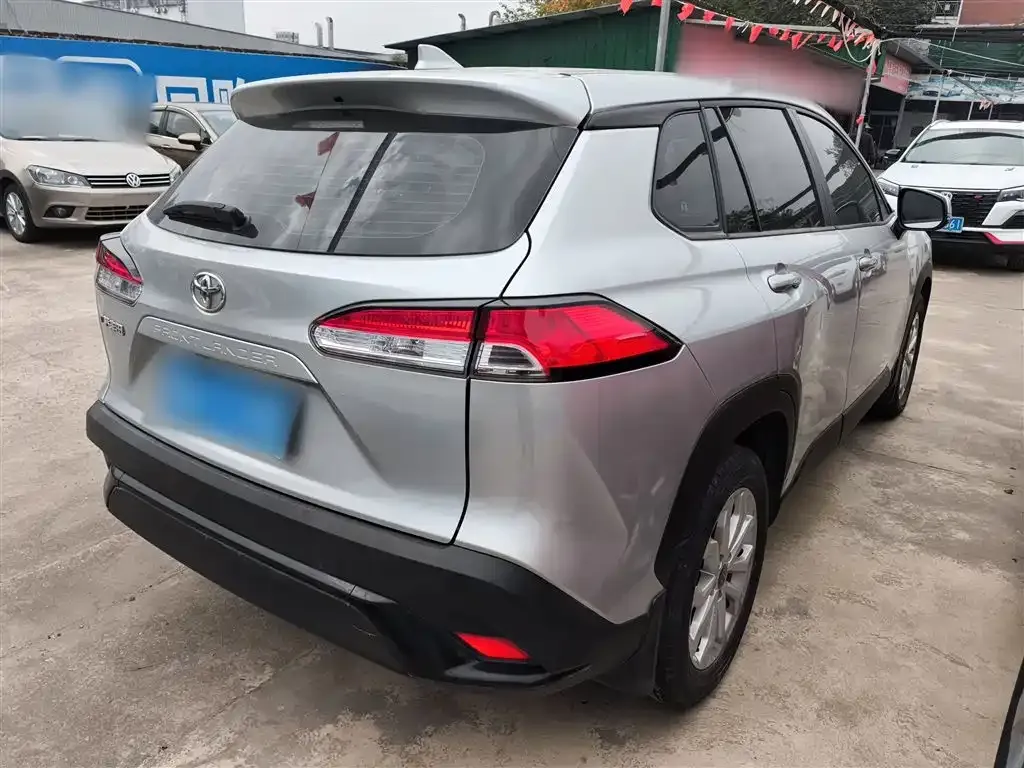 Toyota Frontlander 2022 из CN, фото 5