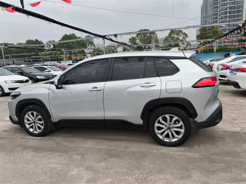 Toyota Frontlander 2022 из CN, фото 7