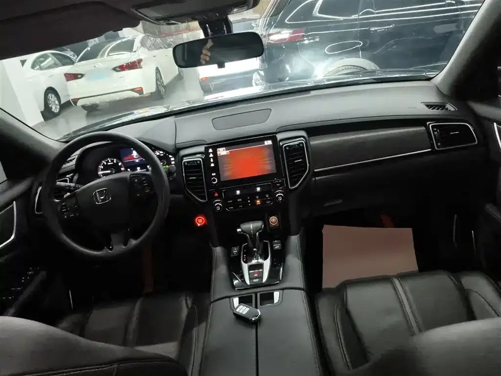 Honda UR-V 2023 из CN, фото 10