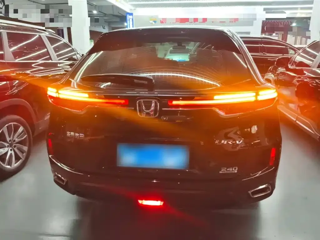 Honda UR-V 2023 из CN, фото 6