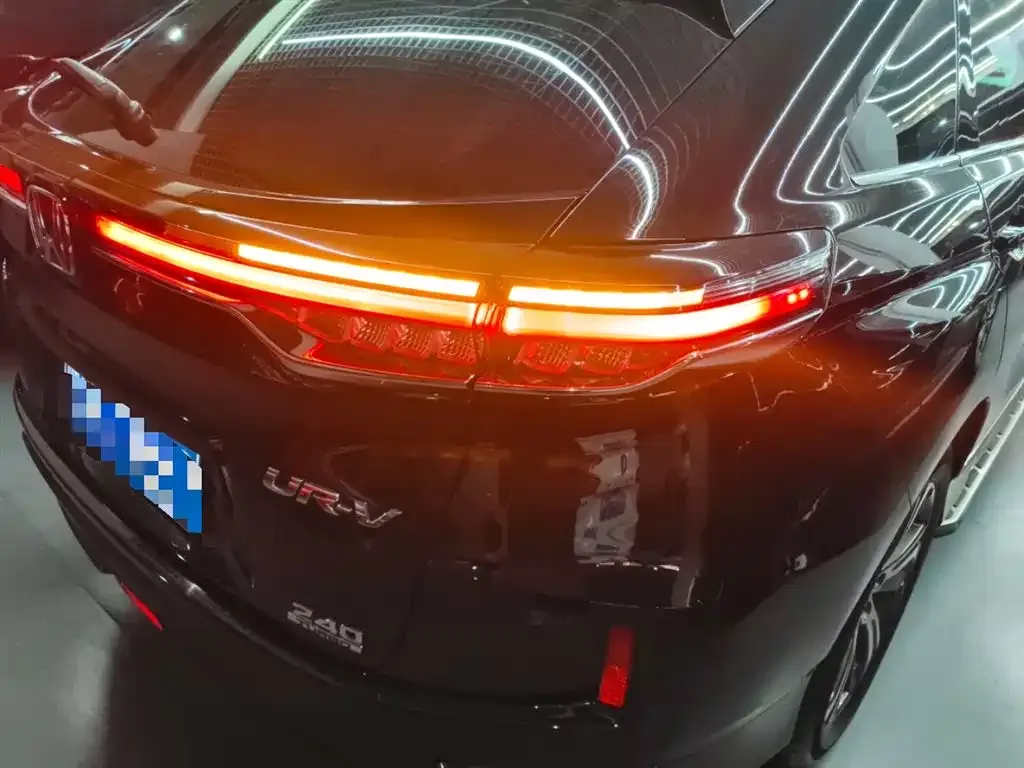 Honda UR-V 2023 из CN, фото 8