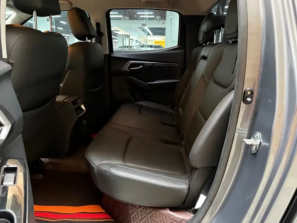 Isuzu D-MAX 2021 из CN, фото 6