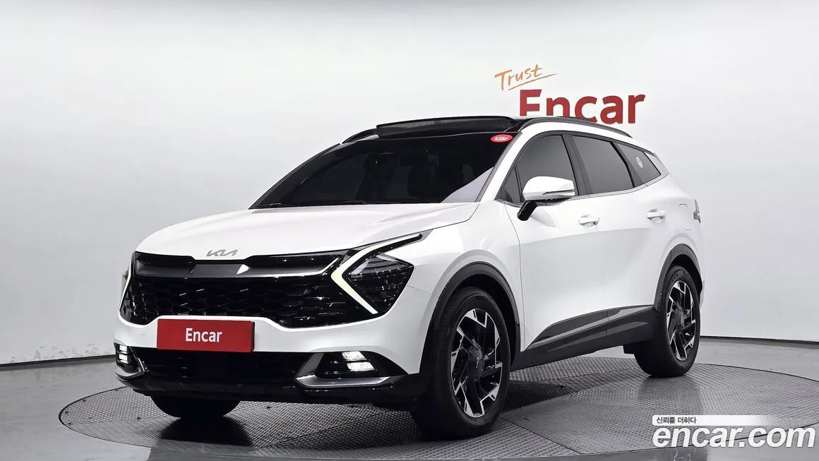 Kia Sportage — фото 1