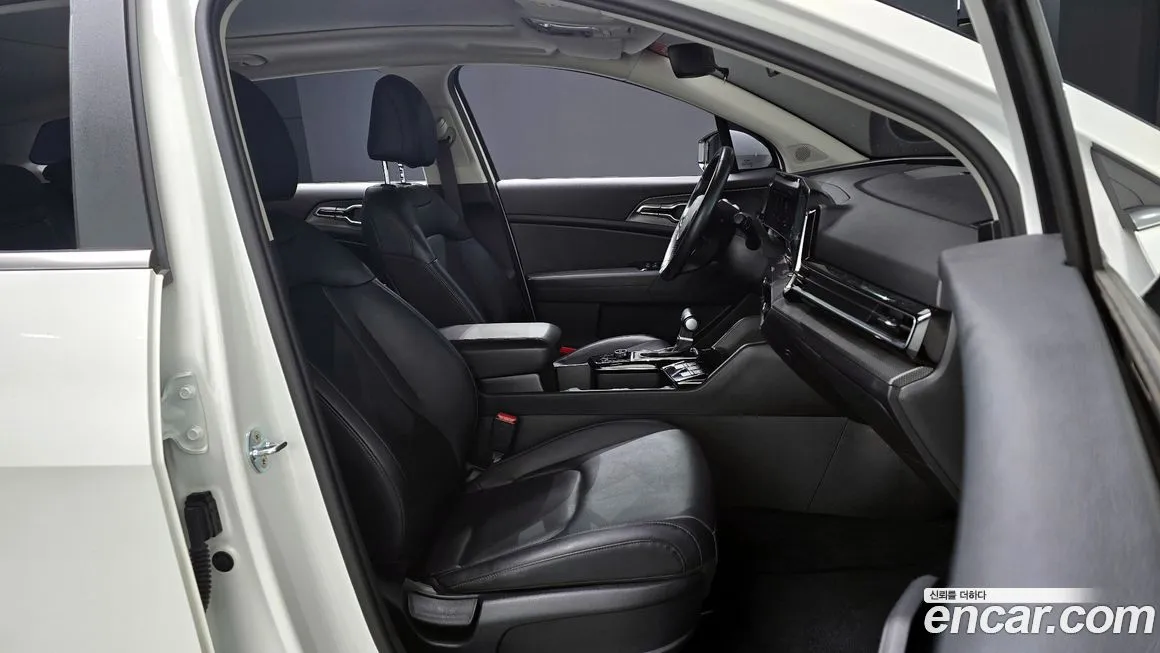 Kia Sportage — фото 10
