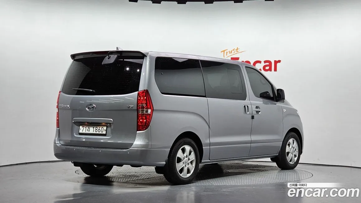 Hyundai Starex 2021 из KR, фото 2