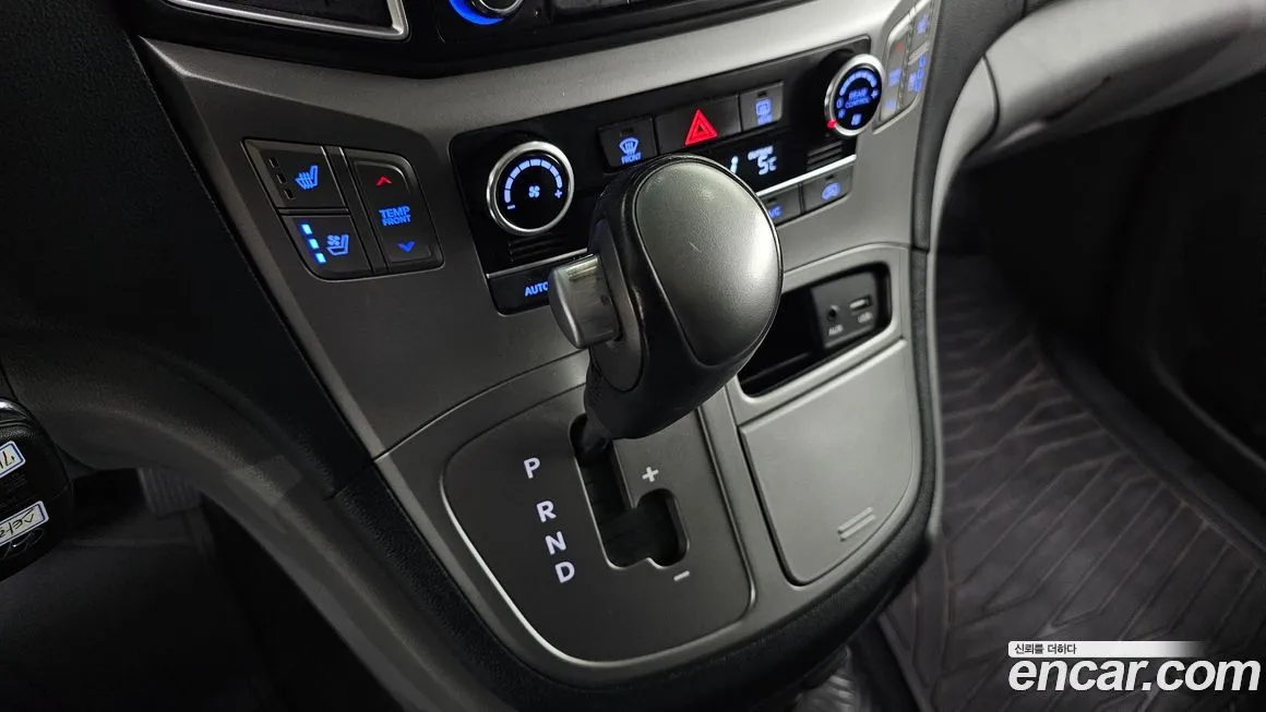 Hyundai Starex 2021 из KR, фото 9