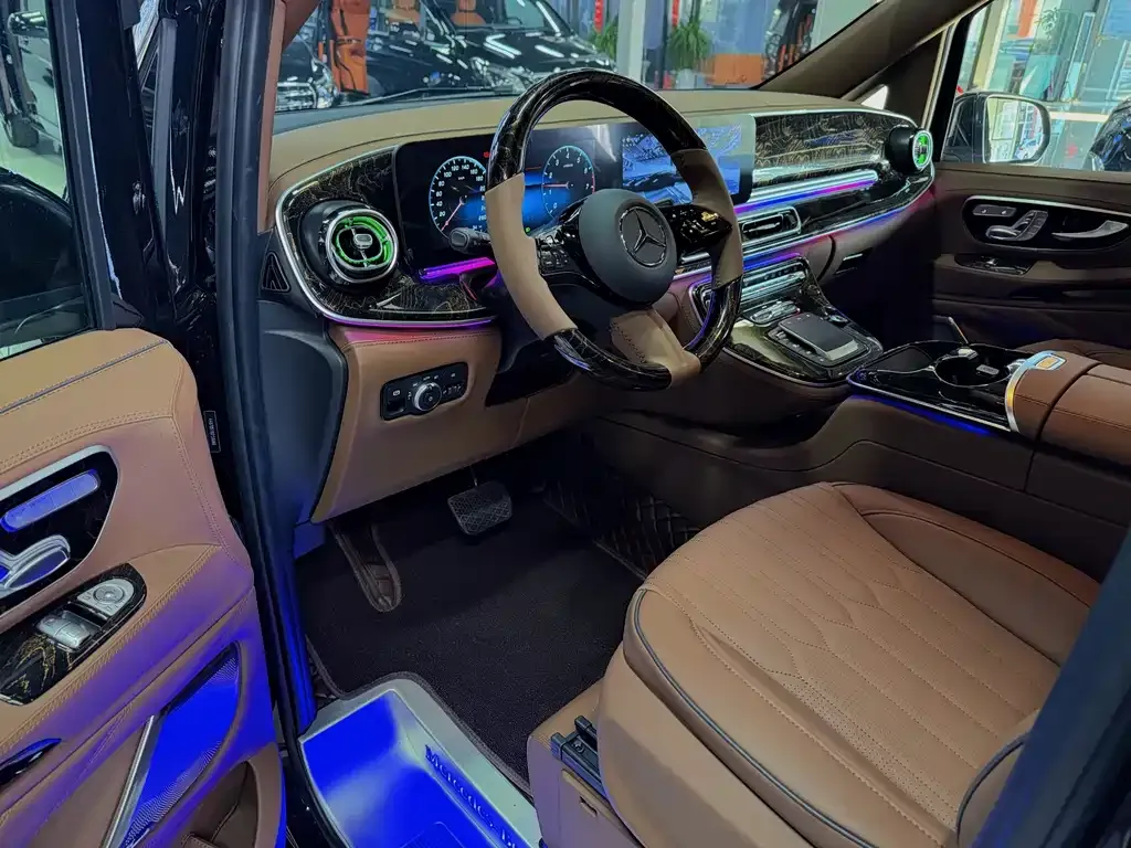 Mercedes-Benz Vito 2025 из CN, фото 10