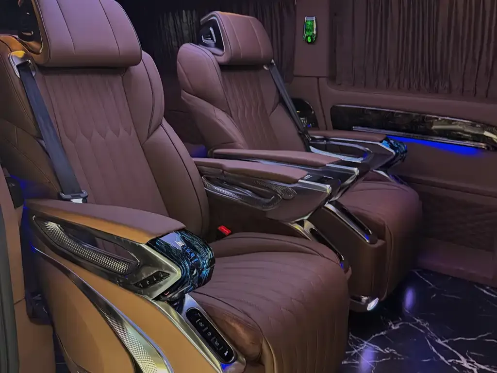 Mercedes-Benz Vito 2025 из CN, фото 9