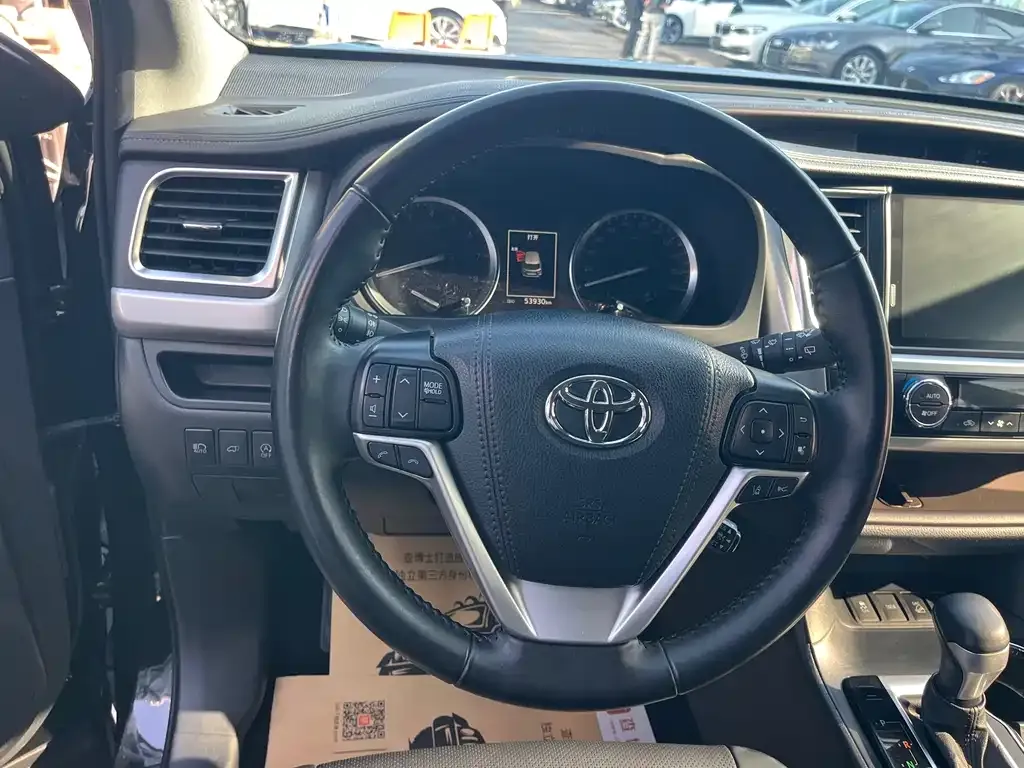 Toyota Highlander 2022 из CN, фото 8
