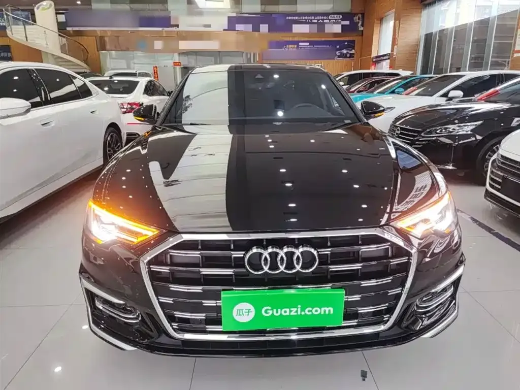 Audi A6L 2024 из CN, фото 3