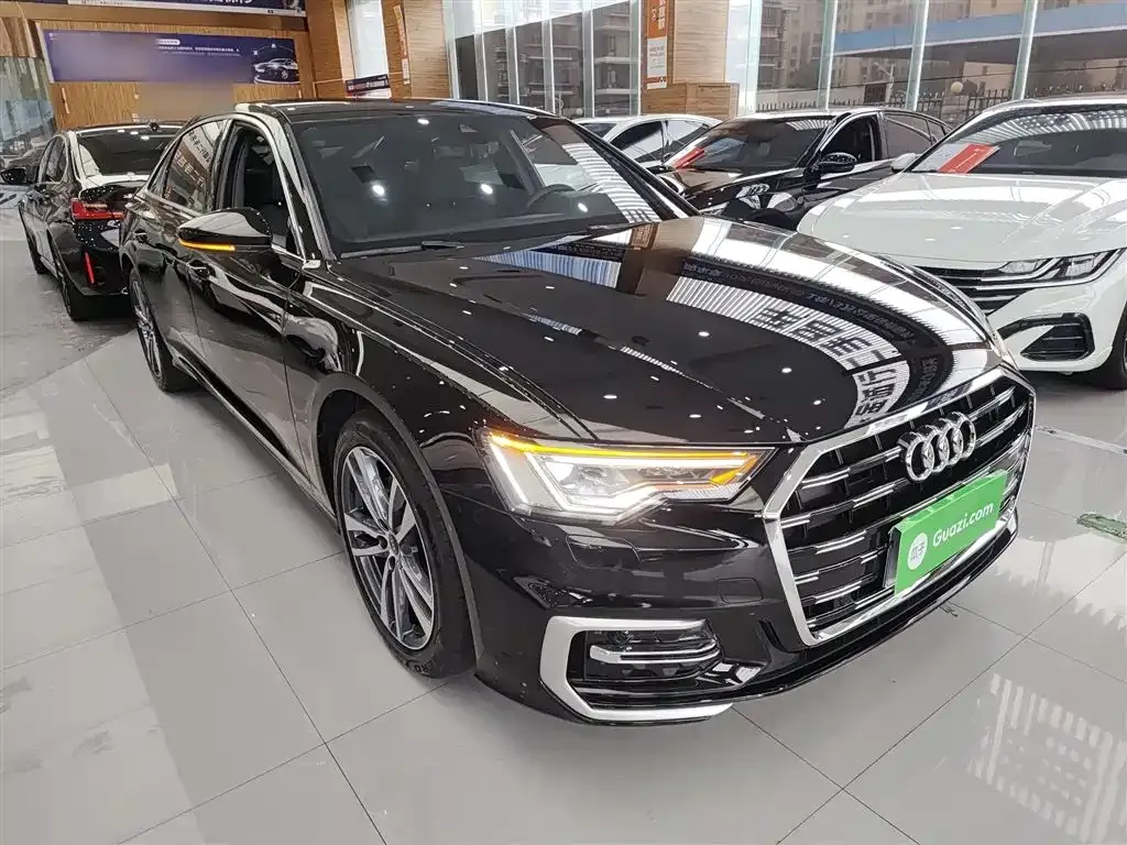 Audi A6L 2024 из CN, фото 4