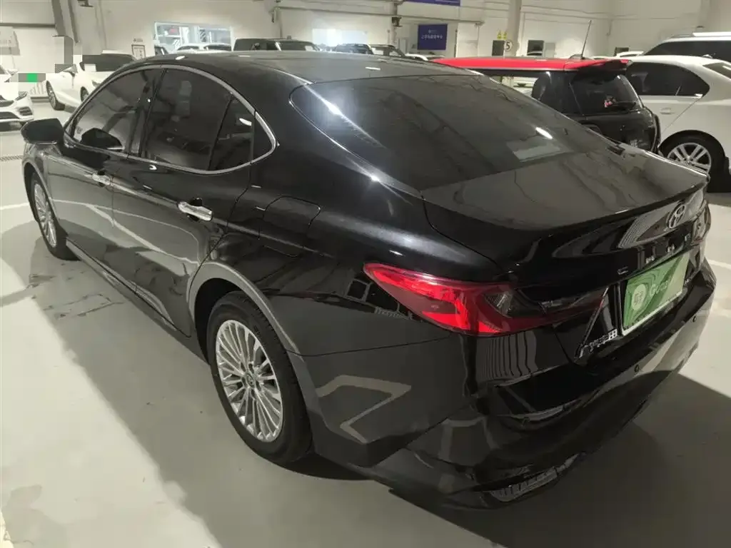 Toyota Camry 2025 из CN, фото 5