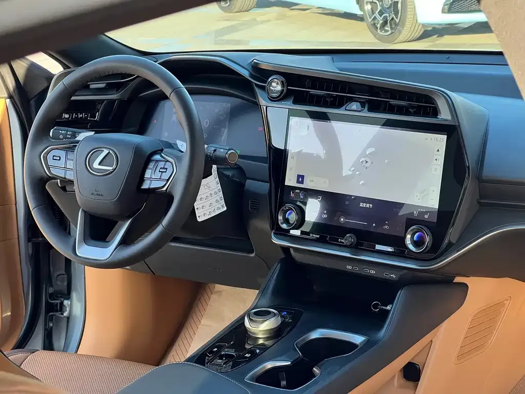 Lexus RZ 2023 из CN, фото 9