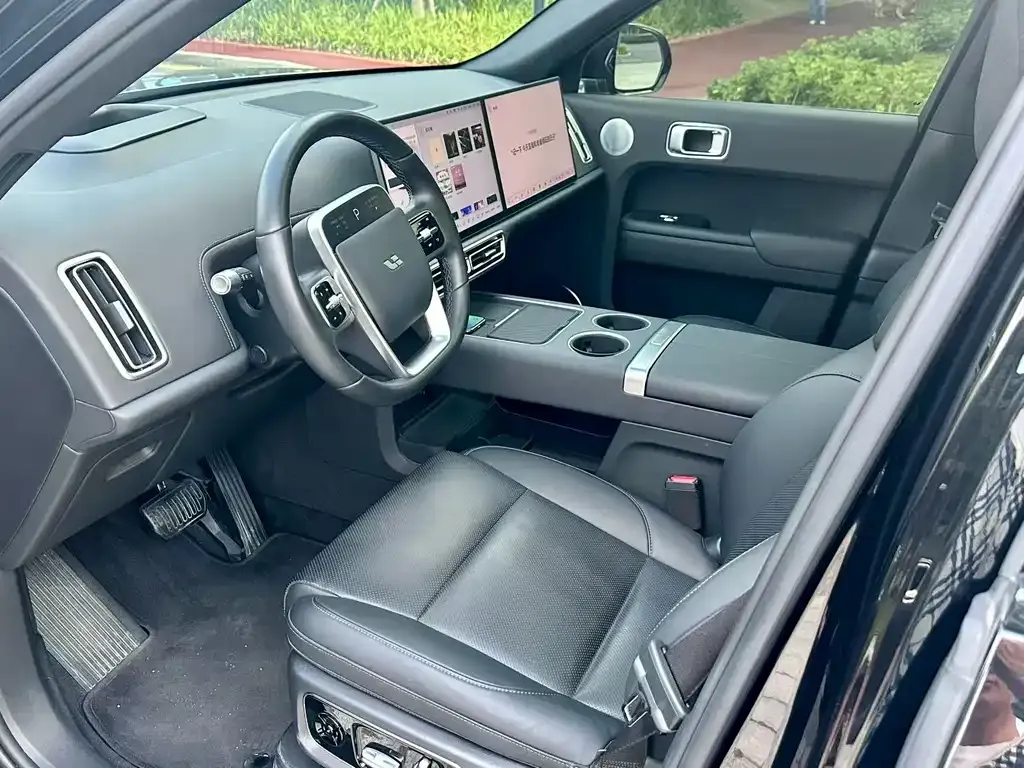 Li Auto L8 2024 из CN, фото 6