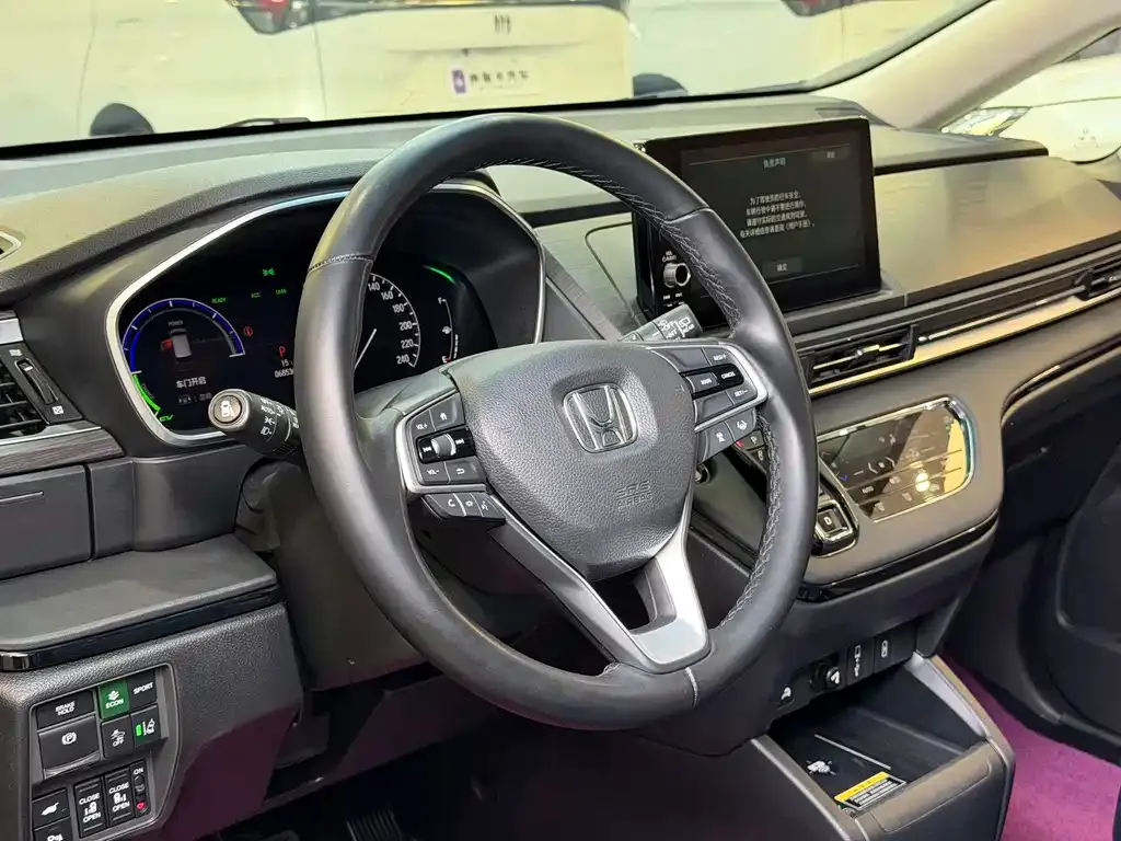 Honda Elysion 2023 из CN, фото 8