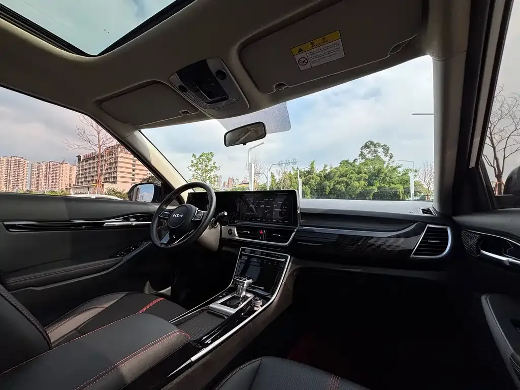 Kia KX3 2023 из CN, фото 10