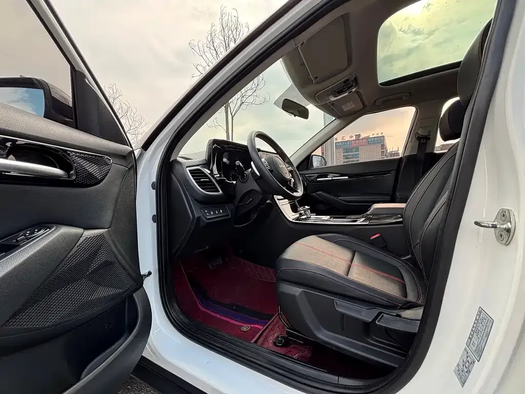 Kia KX3 2023 из CN, фото 4