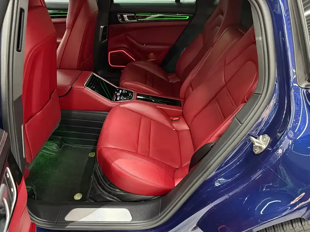 Porsche Panamera 2022 из CN, фото 9