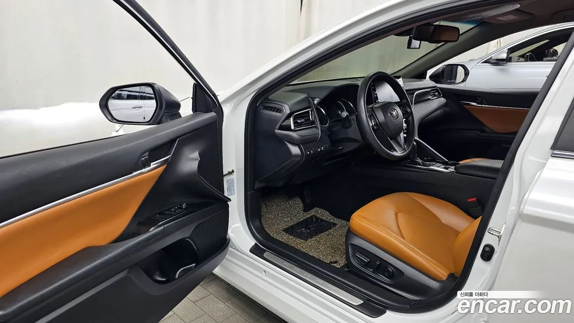 Toyota Camry 2022 из KR, фото 10