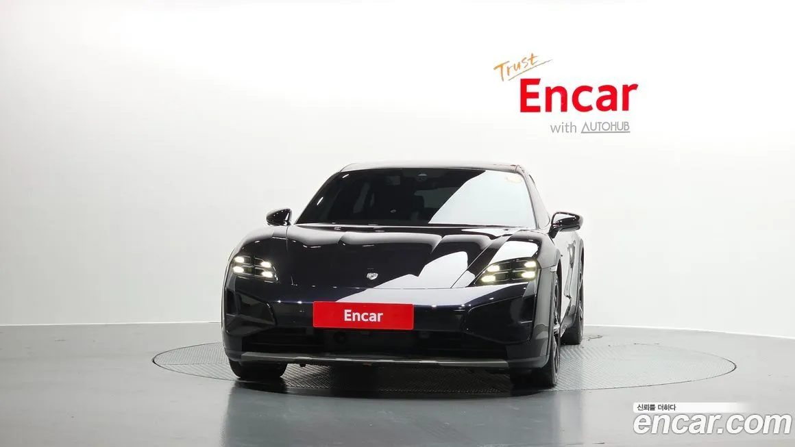 Porsche Taycan 2025 из KR, фото 3