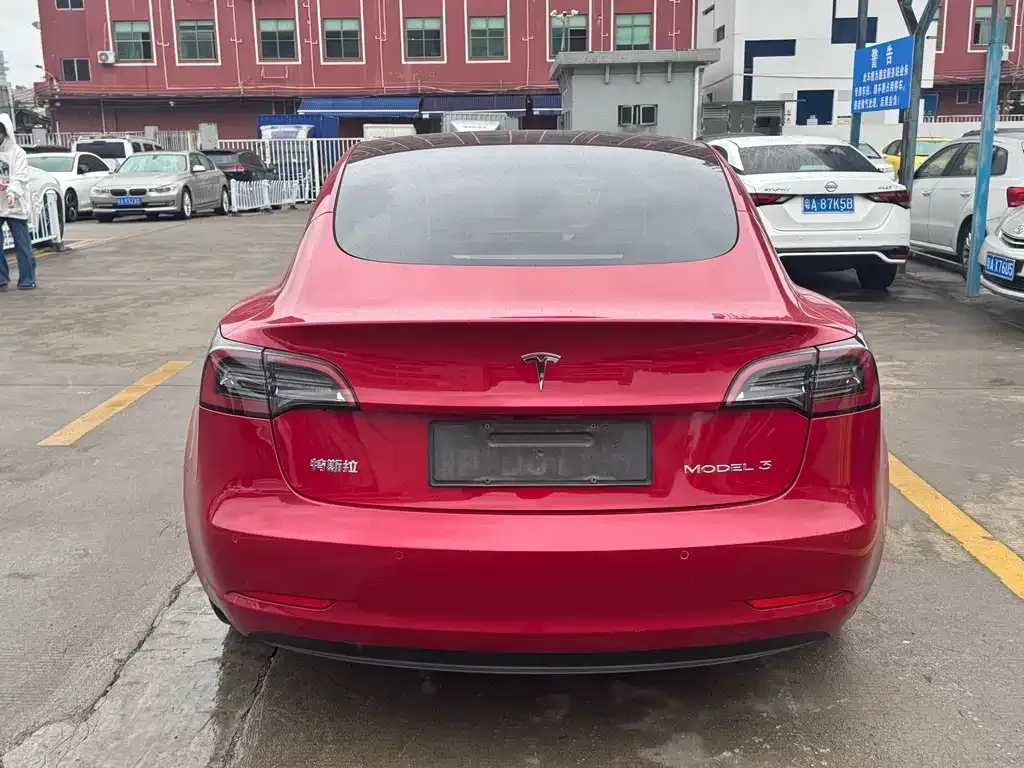 Tesla Model 3 2022 из CN, фото 5