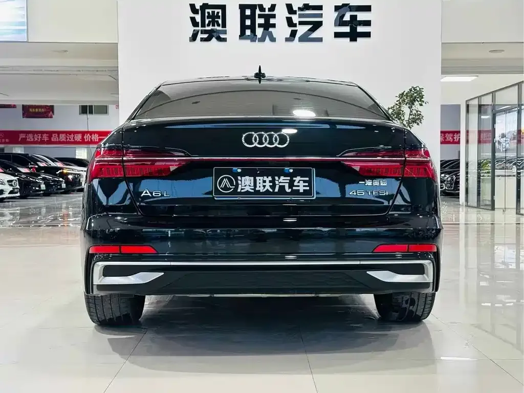 Audi A6L 2025 из CN, фото 8