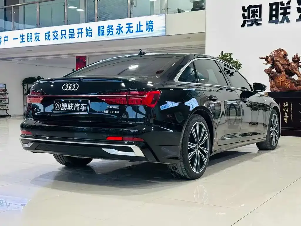 Audi A6L 2025 из CN, фото 9