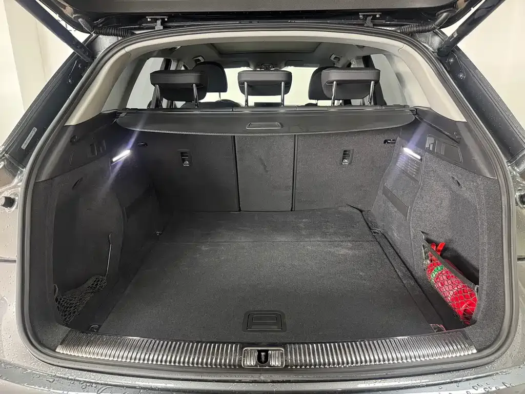 Audi Q5L 2022 из CN, фото 6