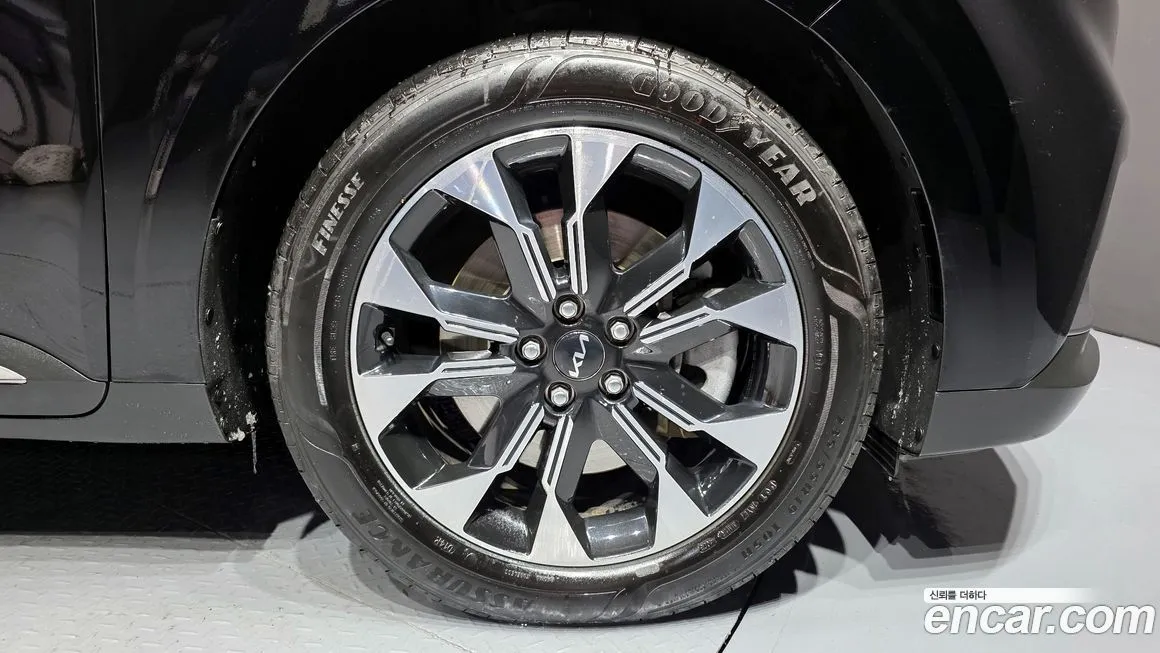 Kia Carnival 2023 из KR, фото 5