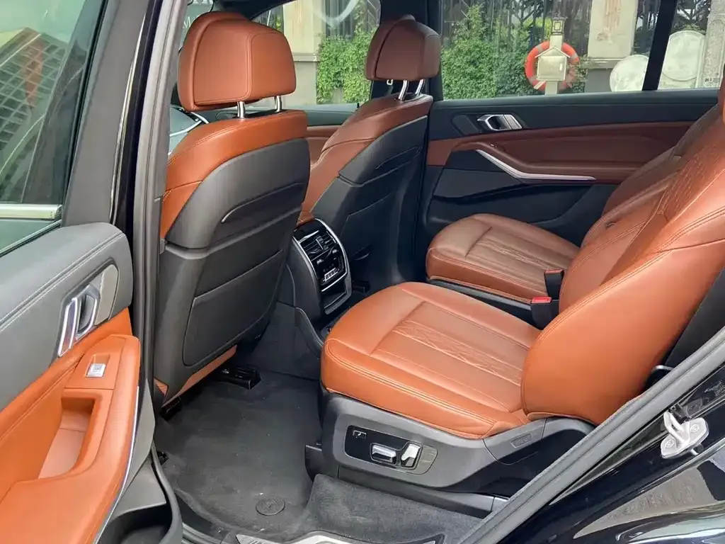 BMW X7 2021 из CN, фото 6