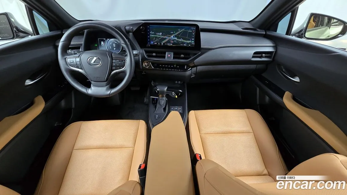 Lexus UX — фото 7