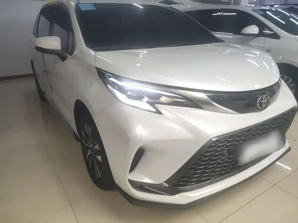 Toyota Granvia 2025 из CN, фото 4