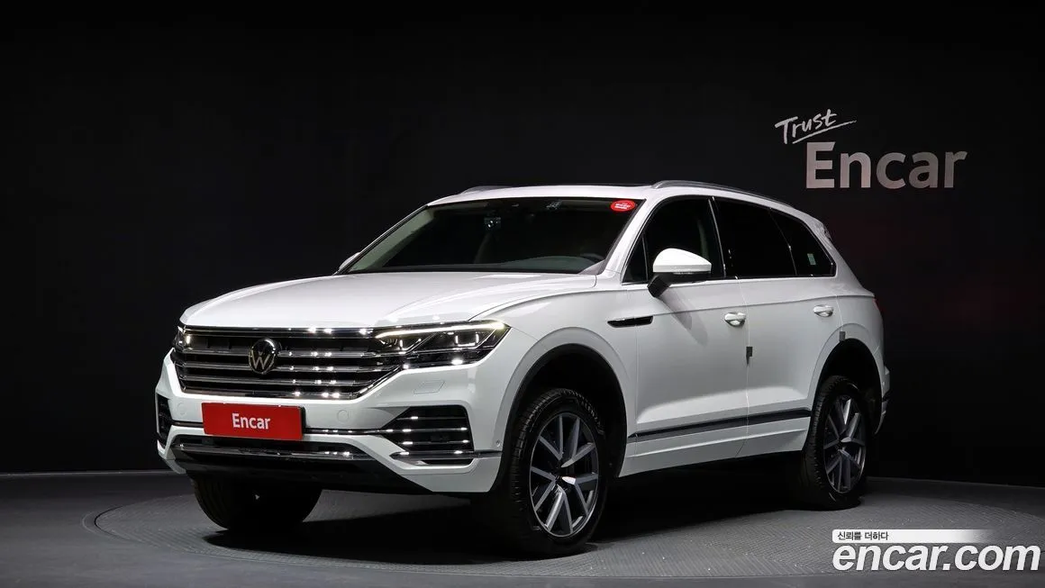 Volkswagen Touareg 2023 из KR, фото 1