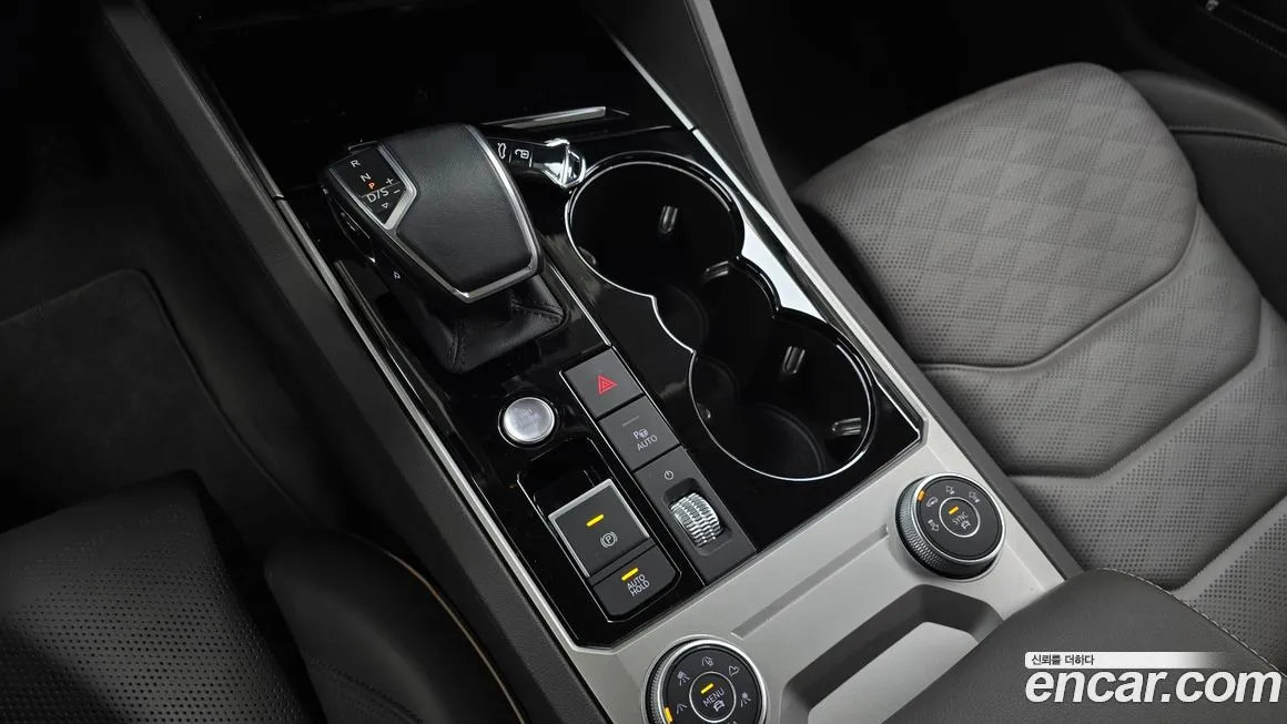 Volkswagen Touareg 2023 из KR, фото 9