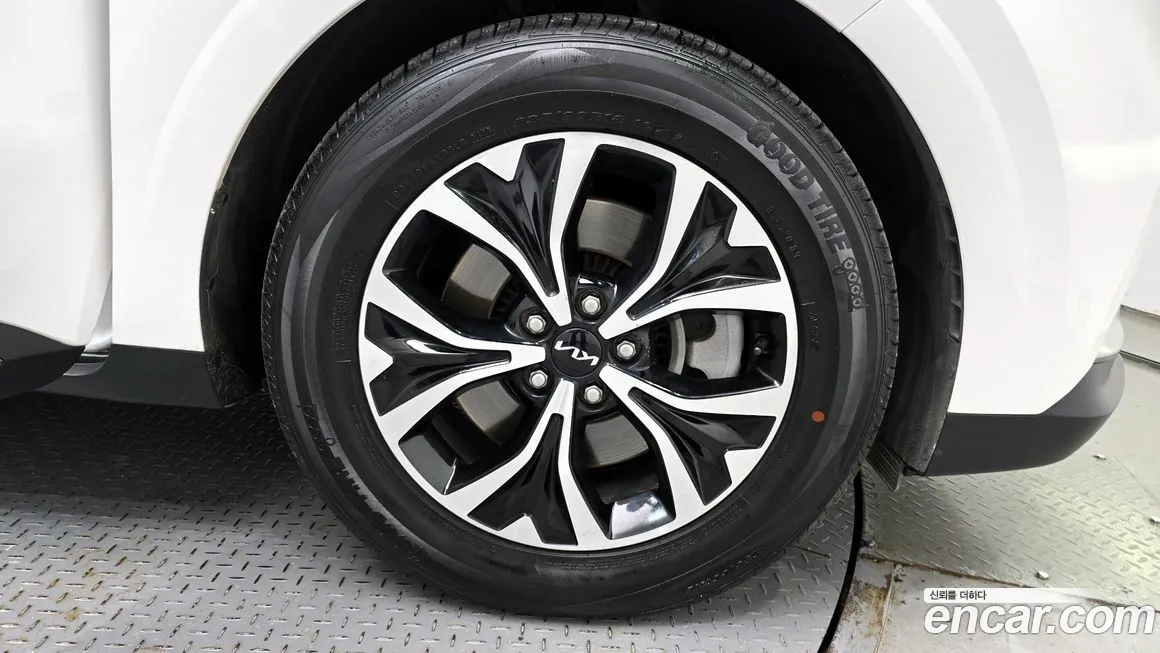 Kia Carnival 2022 из KR, фото 5
