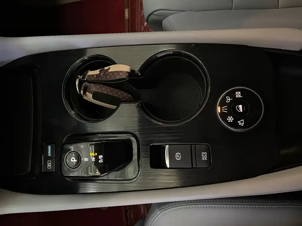 Nissan X-Trail 2023 из CN, фото 10