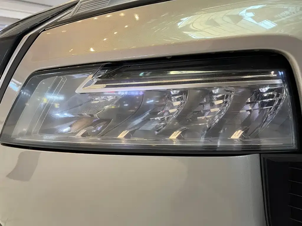 Nissan X-Trail 2023 из CN, фото 4
