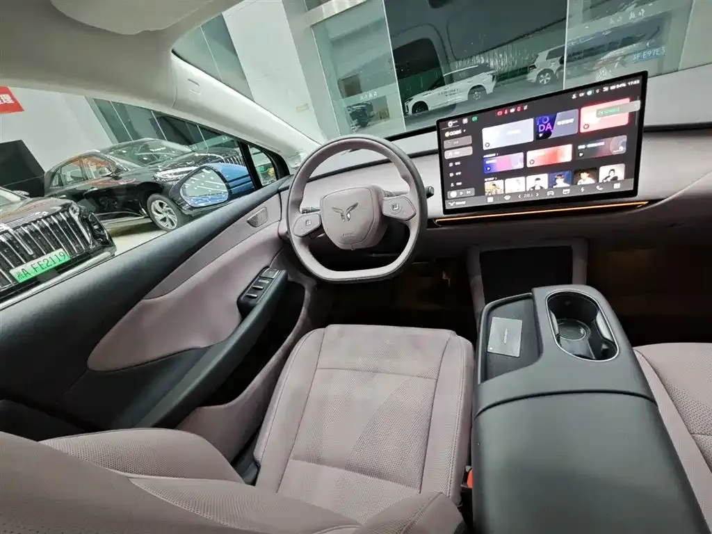 Hongqi Tiangong 05 2025 из CN, фото 7