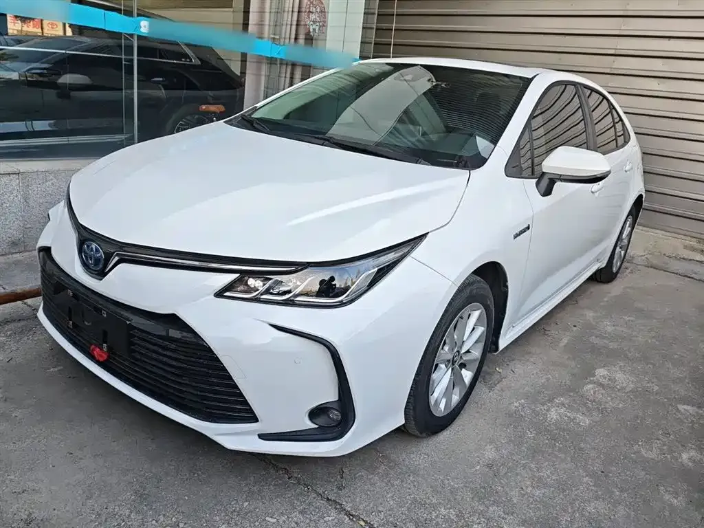 Toyota Corolla 2022 из CN, фото 1