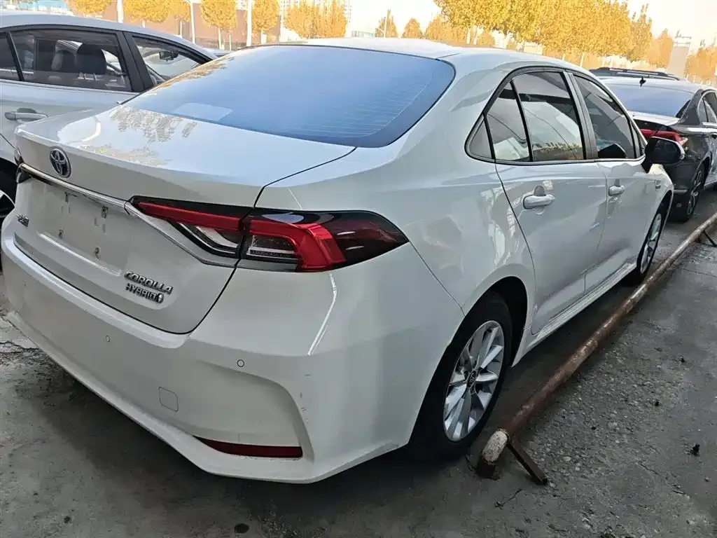 Toyota Corolla 2022 из CN, фото 7