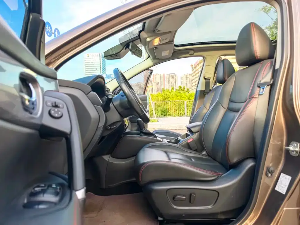 Nissan Qashqai 2021 из CN, фото 5