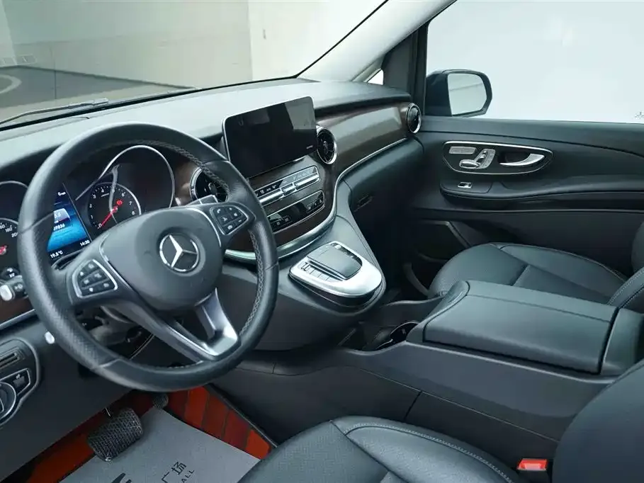 Mercedes-Benz V-Class 2021 из CN, фото 9