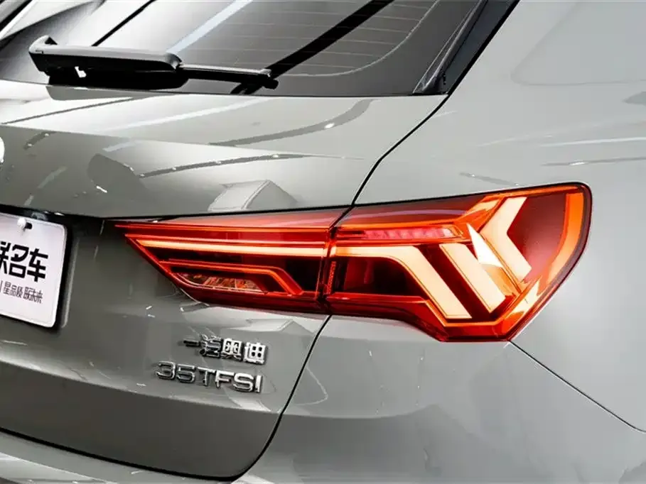Audi Q3 2025 из CN, фото 10