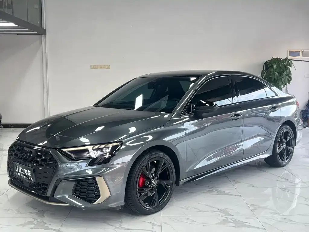 Audi A3 2024 из CN, фото 1