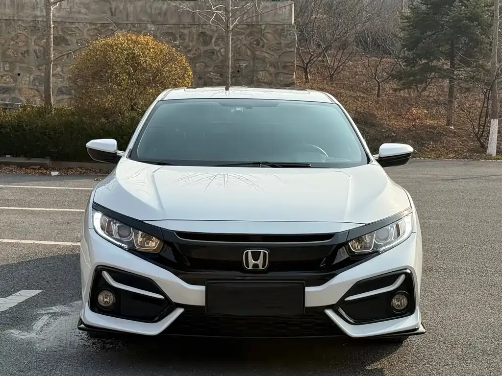 Honda Civic 2021 из CN, фото 2