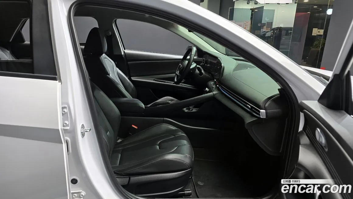 Hyundai AVANTE 2021 из KR, фото 10