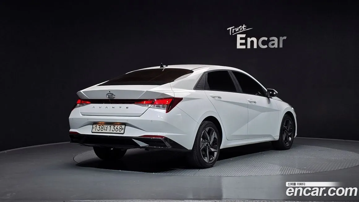 Hyundai AVANTE 2021 из KR, фото 2