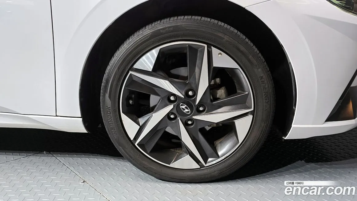 Hyundai AVANTE 2021 из KR, фото 5